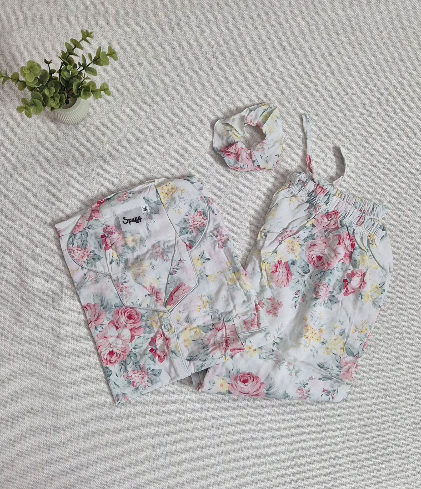 Beige Rose - PJs